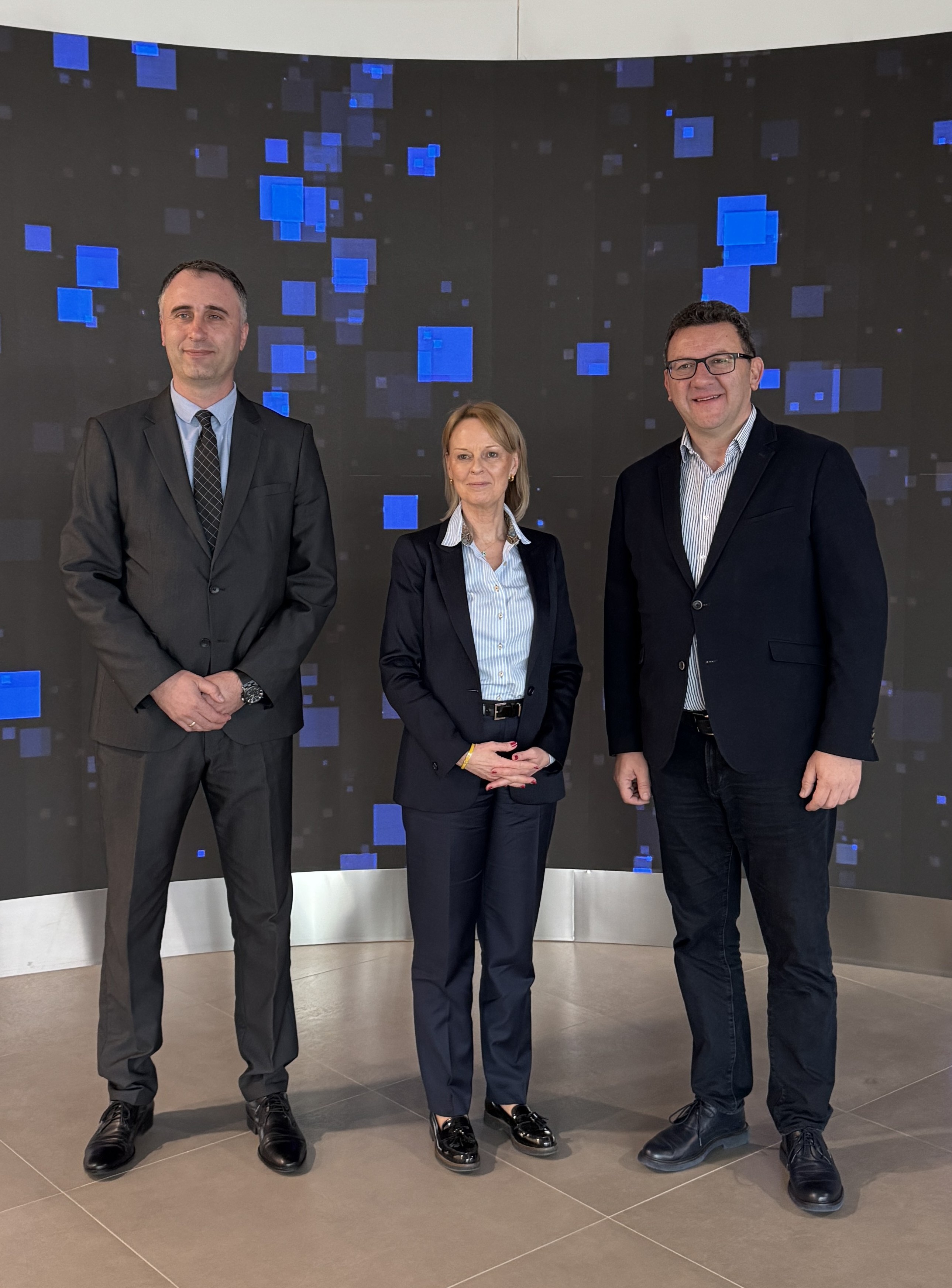 Poseta ambasadorke Švedske Državnom data centru